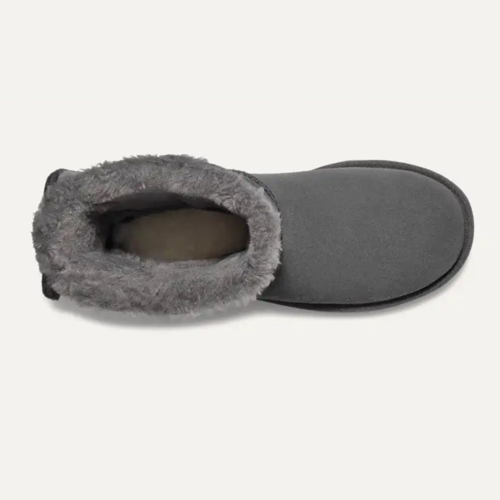 UGG Bailey Ribbed Bow Boots - Picture 8 of 10